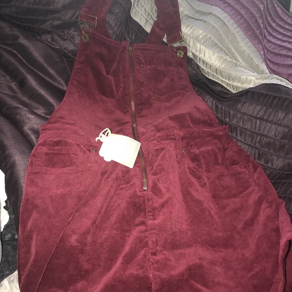 Dresses & Skirts - Maroon overall dress